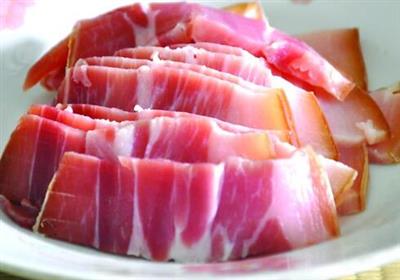 风肉能和驴肉一起吃吗/同吃_风肉和驴肉相克吗
