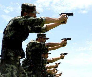 手枪射击