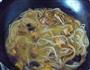 三黄鸡炖茶树菇的做法图解14