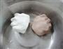 双色黑芝麻糯米糍的做法图解6