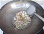 榨菜炒肉丝的做法图解5