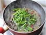 韭菜炒鸭血的做法图解9