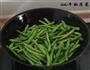 干煸四季豆的做法图解4