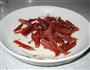腊肉条炒蒜薹的做法图解3