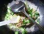 青菜培根炒面的做法图解11