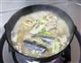雪菜毛豆煨海鱼的做法图解5