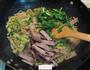 包菜牛肉炒面的做法图解17