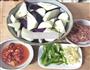 酸辣肉末茄子的做法图解1