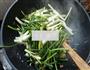 虾米肉丝炒荞菜的做法图解4