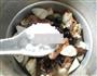 黑木耳茭白煮猪蹄的做法图解12