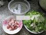 咸肉小白菜煮粉条的做法图解1