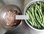 猪肉豆角馅水饺的做法图解2