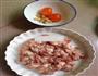 咸鱼蛋黄蒸肉饼的做法图解1