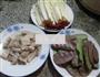 五花肉金针菇炖扁豆的做法图解1