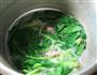 油条菠菜排骨汤的做法图解7