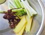 小白菜汆丸子的做法图解3