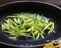 小炒黄花菜的做法图解1
