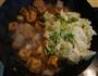 红烧肉炖菜的做法图解5