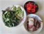 青蒜炒腊肉的做法图解1
