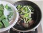 青蒜炒腊肉的做法图解5
