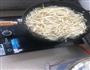 炒豆芽的做法图解1