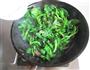 腊肉炒白菜苔的做法图解6