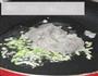 香煎土豆虾仁饼的做法图解4