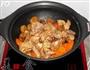 飘香栗子鸡煲的做法图解10
