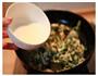 春笋荠菜炒虾仁的做法图解8