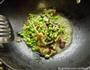毛豆榨菜炒香菇的做法图解8