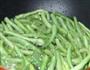 豆角烧茄子的做法图解2