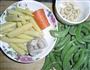甜豆玉米笋的做法图解1
