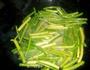 蒜苔炒腊肉的做法图解10