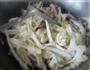 白菜炖冻豆腐的做法图解3