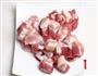 猪肉白菜炖粉条的做法图解1