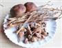 松茸乌鸡汤的做法图解1