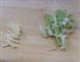 黄花菜炒鸡肉丝的做法图解8