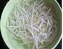 炉鸭丝烹掐菜的做法图解3