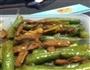 豆角炒肉的做法图解1