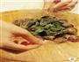 烤箱料理-蒜烤羅勒蛤蜊的做法图解2