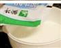 电饭煲自制酸奶的做法图解2