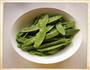 蒜炒荷兰豆的做法图解2