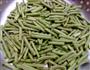 芝麻酱拌豆角的做法图解1