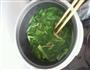 小白菜粉丝贡丸汤的做法图解1