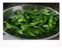 青椒炒瘦肉条的做法图解2