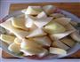 土豆烧鸡块的做法图解1