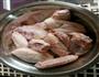 腐乳鸡翅的做法图解1