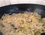 酸菜粉条肉的做法图解5