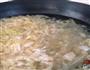 酸菜粉条肉的做法图解6