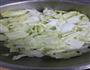 白菜木耳炒肉片的做法图解1